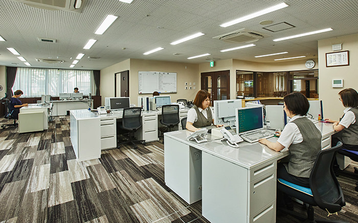 事務所の作業風景
